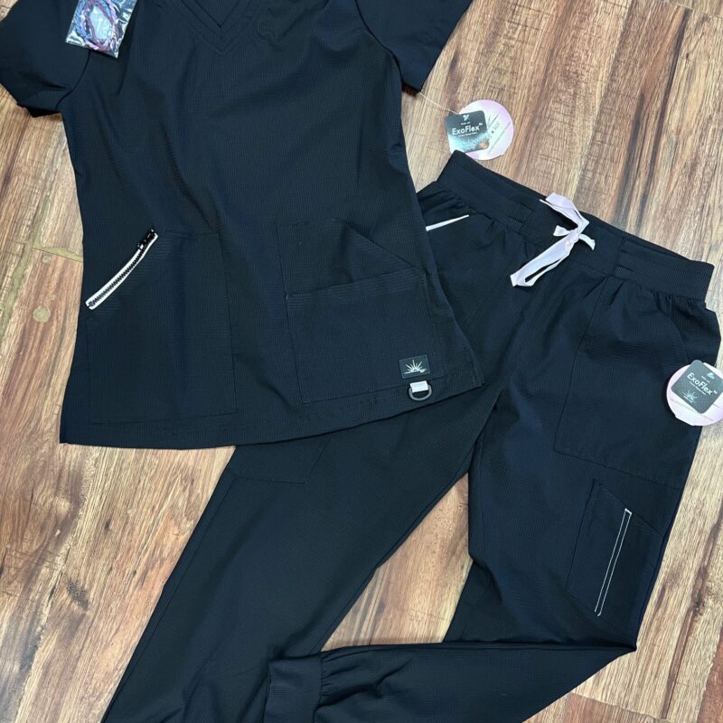 Koi Solis Sari Top