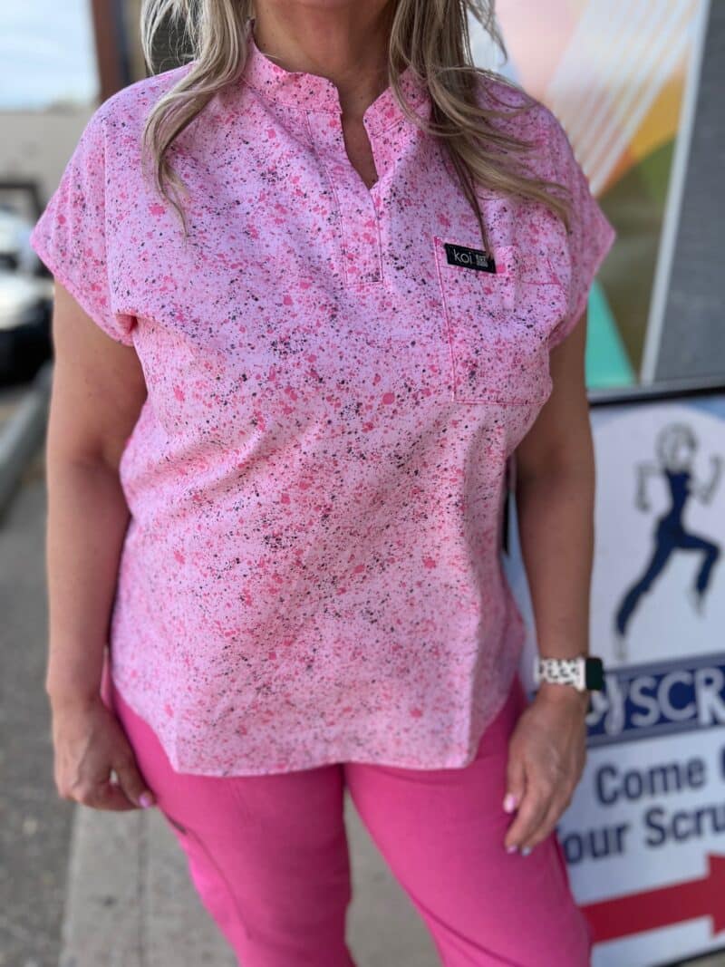 Koi Ari Top in Splatt Pink